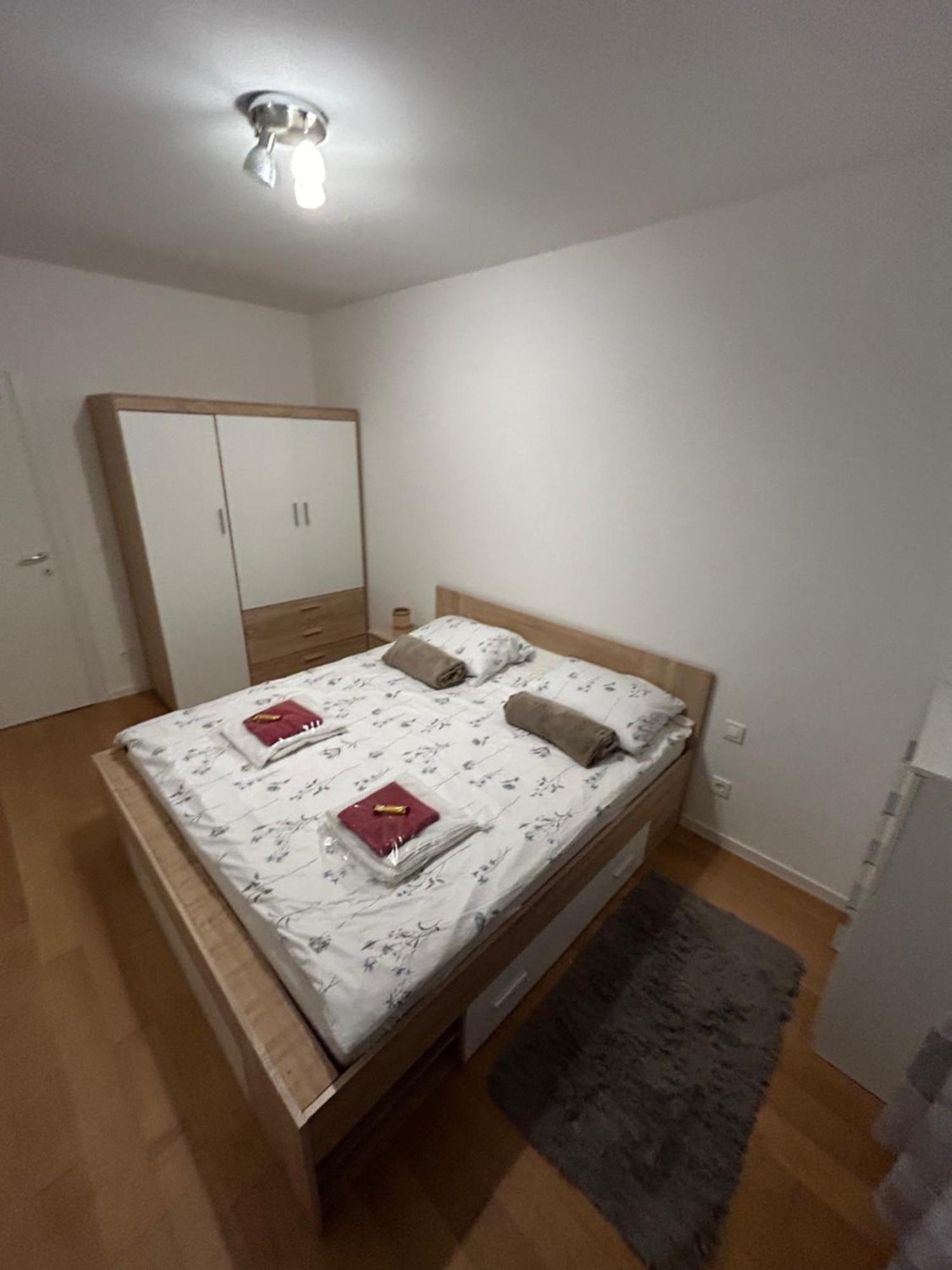 Apartman Zabok Centar Exterior foto